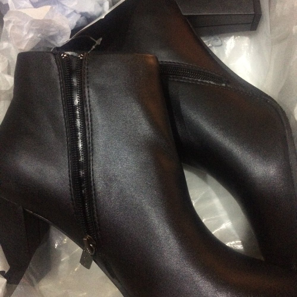 Aqua College Women's Taylor Waterproof Booties - Picture 4 of 6